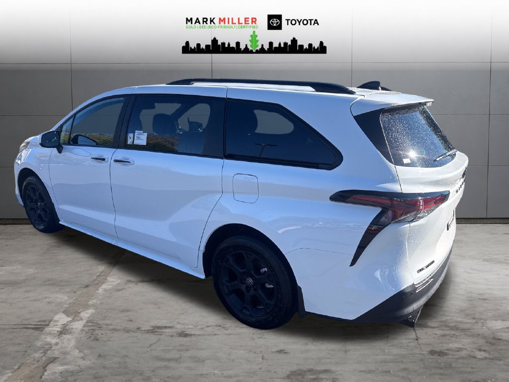 New 2026 Toyota Sienna XLE Woodland Edition AWD/4WD image 3