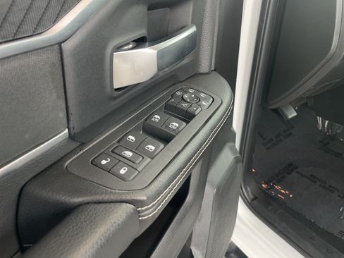 Used 2026 RAM 3500 Big Horn AWD/4WD image 14