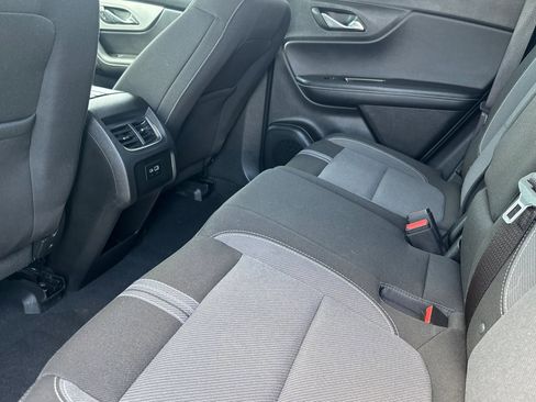 Used 2025 Chevrolet Blazer LT image 27