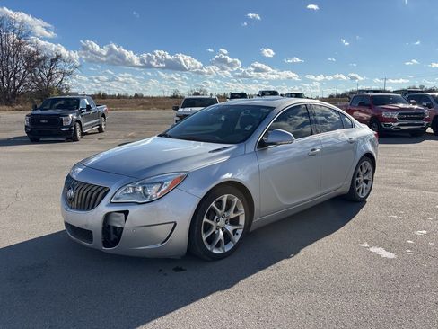Used 2017 Buick Regal GS w/ Driver Confidence Package #1 image 8