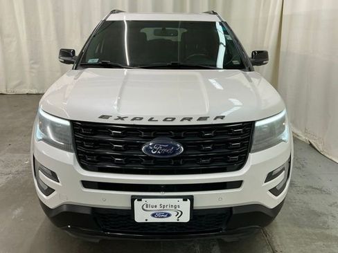 Used 2016 Ford Explorer Sport w/ Equipment Group 401A image 9