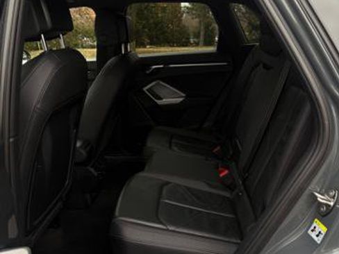 Used 2022 Audi Q3 2.0T Premium w/ Convenience Package image 11