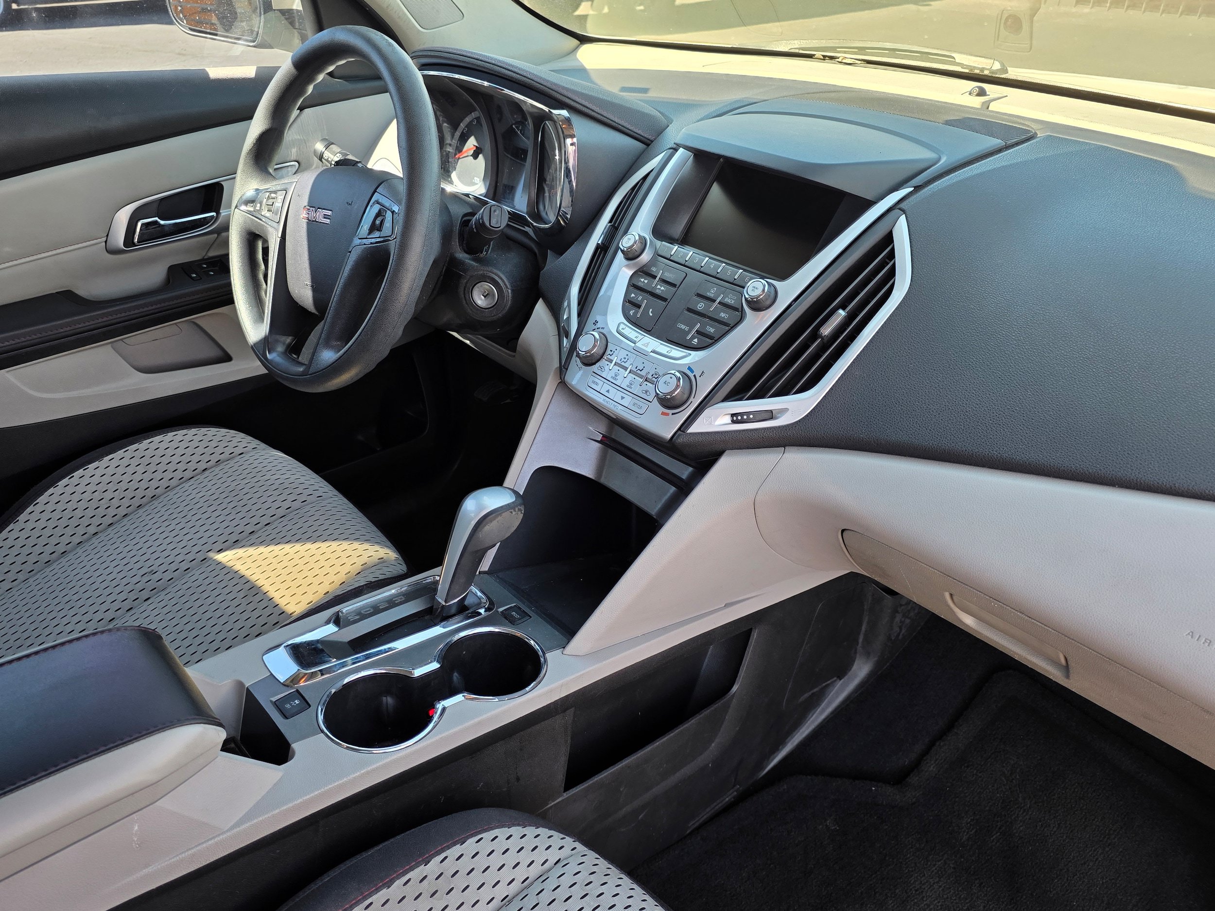 Used 2013 GMC Terrain SLE FWD image 26