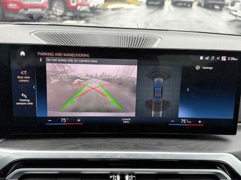 Used 2023 BMW 330i xDrive 330i xDrive image 32