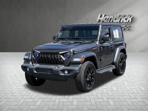 Used 2024 Jeep Wrangler Sport AWD/4WD image 5