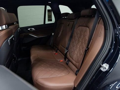 New 2026 BMW X5 xDrive40i AWD/4WD image 25