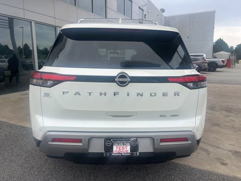 Used 2023 Nissan Pathfinder SL w/ Lighting Package (N92) AWD/4WD image 23