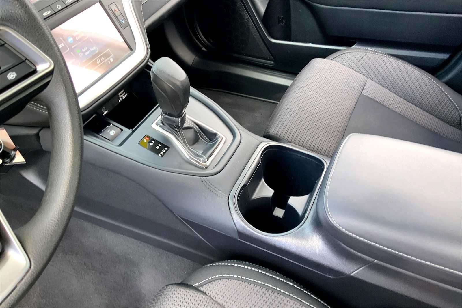 Certified 2024 Subaru Outback AWD/4WD image 16