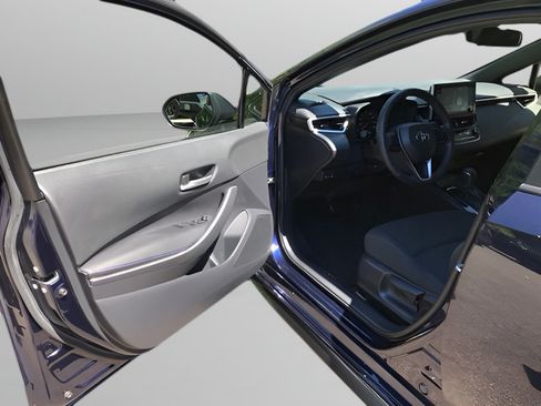 Used 2020 Toyota Corolla SE w/ Carpet Mat Package (TMS) FWD image 19