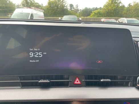 Used 2023 Kia Sportage SX image 33