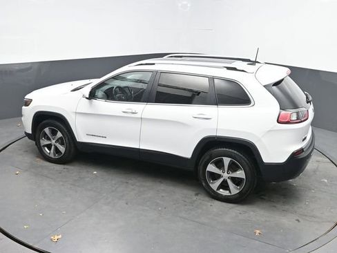 Used 2019 Jeep Cherokee Limited image 28