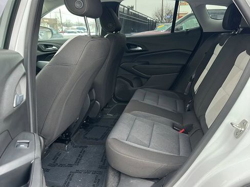 Used 2025 Chevrolet Trax LS image 13