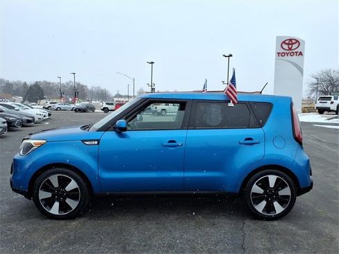 Used 2016 Kia Soul + w/ Designer's Package image 6
