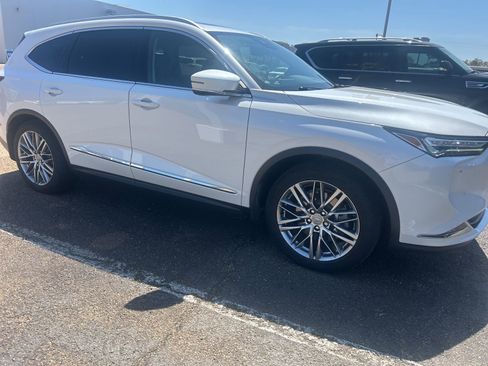 Used 2023 Acura MDX Advance image 12