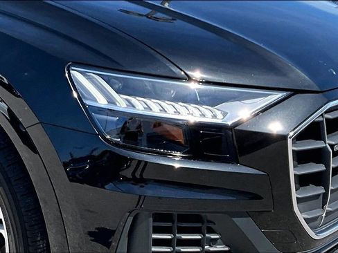 Certified 2023 Audi Q8 Premium AWD/4WD image 12