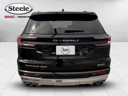 Used 2025 GMC Acadia Denali w/ LPO, Floor Liner Package AWD/4WD image 4