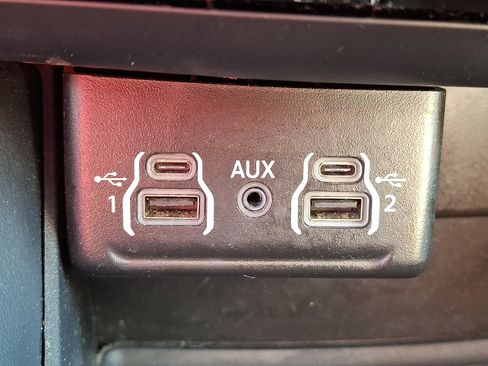 Used 2024 Dodge Durango GT image 25