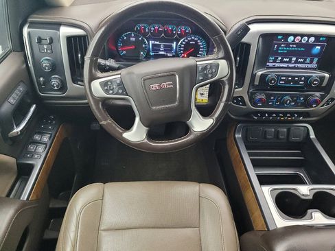 Used 2018 GMC Sierra 1500 SLT image 22