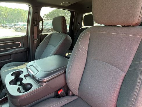 Used 2026 RAM 2500 Big Horn AWD/4WD image 17