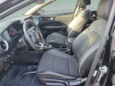 Used 2024 Kia Forte GT-Line w/ GT-Line Premium Package FWD image 15