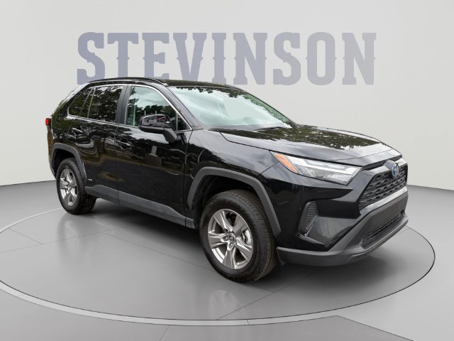 Used 2024 Toyota RAV4 LE AWD/4WD image 7