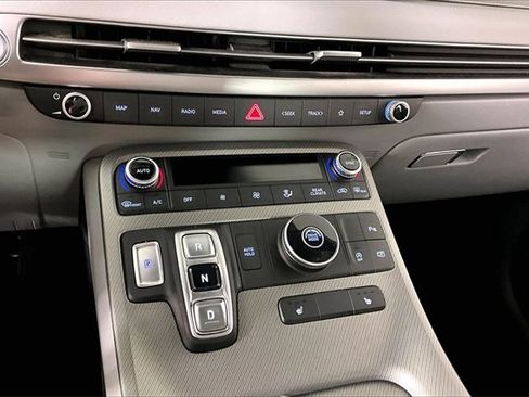 Used 2024 Hyundai Palisade SEL image 15