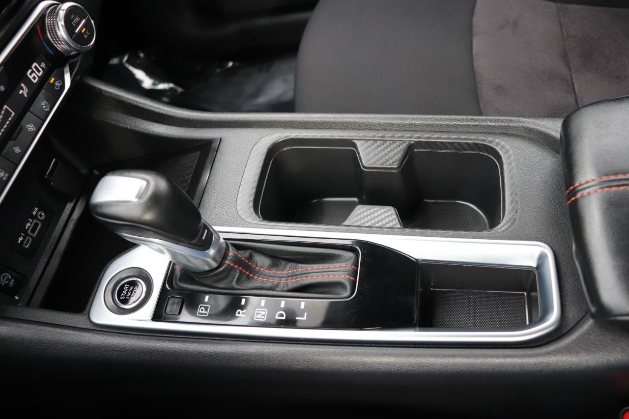 Used 2025 Nissan Sentra SR w/ Midnight Edition FWD image 36