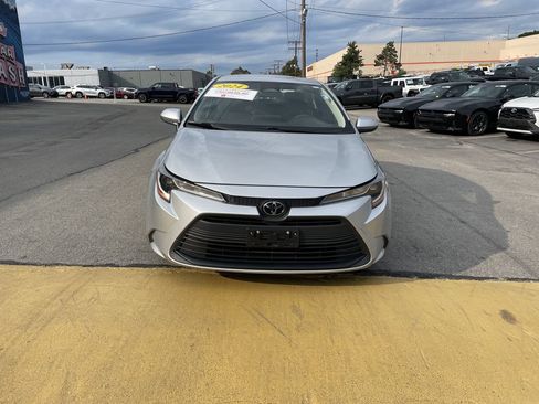 Certified 2024 Toyota Corolla LE FWD image 5