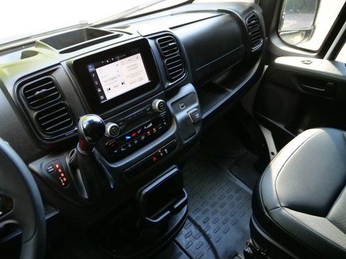 Used 2023 RAM ProMaster 1500 FWD image 17