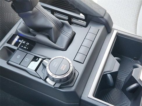 New 2026 Toyota 4Runner SR5 image 15