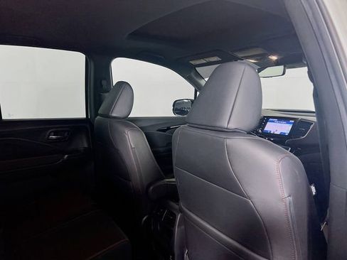 Used 2021 Honda Ridgeline Black Edition image 9