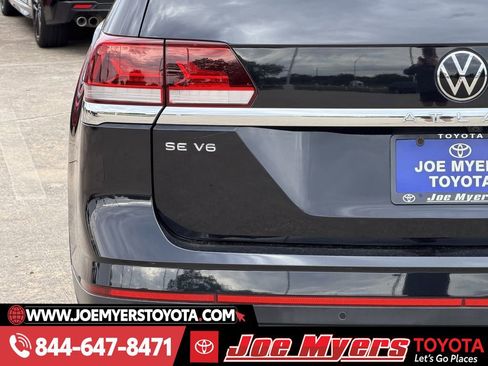 Used 2023 Volkswagen Atlas SE w/ Panoramic Sunroof Package image 10