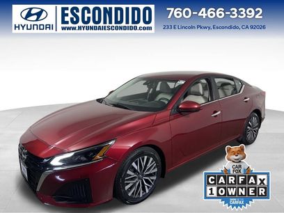 Used 2023 Nissan Altima 2.5 SV