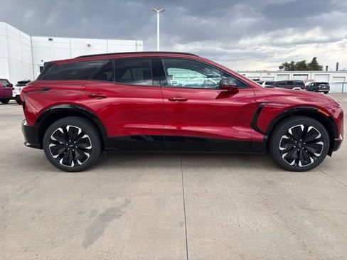 Used 2024 Chevrolet Blazer EV RS AWD/4WD image 4