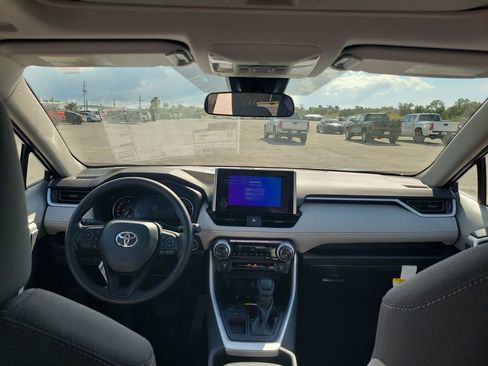 New 2025 Toyota RAV4 XLE image 10