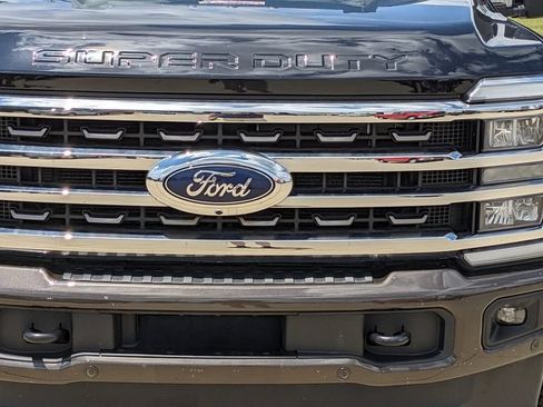 Used 2024 Ford F250 King Ranch AWD/4WD image 9