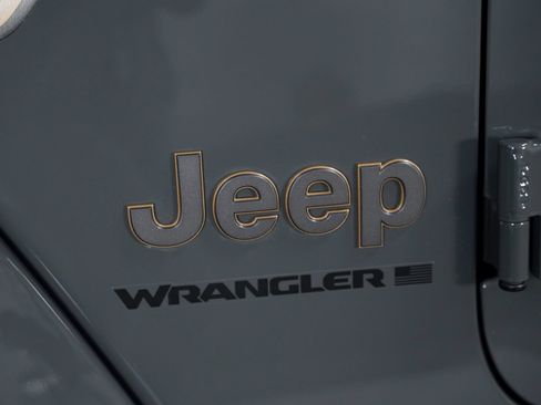 Used 2025 Jeep Wrangler Unlimited Rubicon 392 AWD/4WD image 24