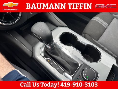 Used 2024 Chevrolet Blazer LT w/ Convenience Package FWD image 16