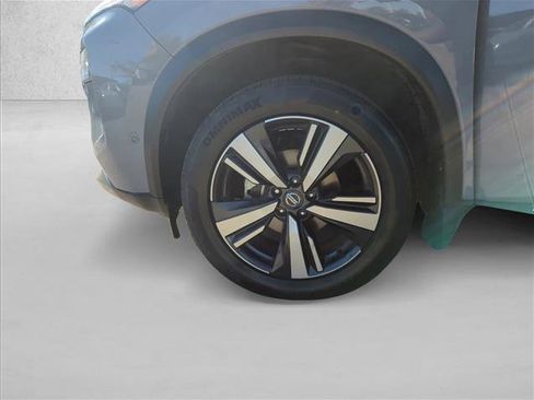 Used 2021 Nissan Rogue Platinum image 26