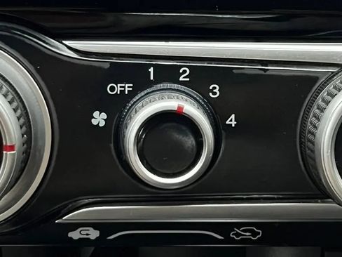 Used 2015 Honda Fit EX image 29