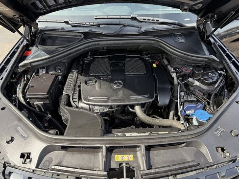 Used 2015 Mercedes-Benz ML 350 4MATIC image 24