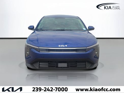 New 2026 Kia K4 FWD image 2
