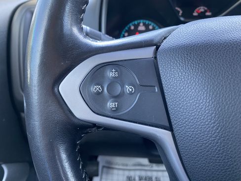 Used 2021 Chevrolet Colorado LT w/ LT Convenience Package image 19