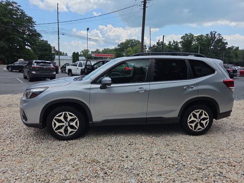 Used 2020 Subaru Forester Premium w/ Popular Package #1 AWD/4WD image 4