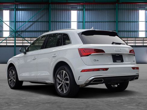 Used 2023 Audi Q5 2.0T Premium Plus w/ Premium Plus Package AWD/4WD image 3
