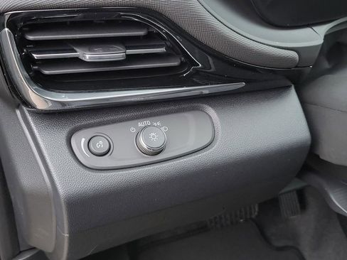 New 2026 Buick Envista Sport Touring w/ Convenience I Package image 8