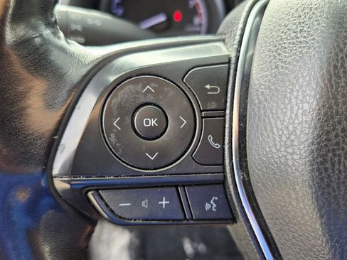 Used 2019 Toyota Camry SE w/ Convenience Package image 24