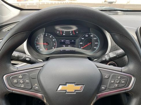 Used 2025 Chevrolet Malibu LT FWD image 26