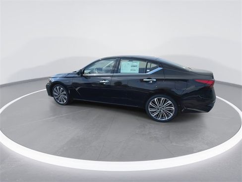 New 2025 Nissan Altima 2.5 SL image 6