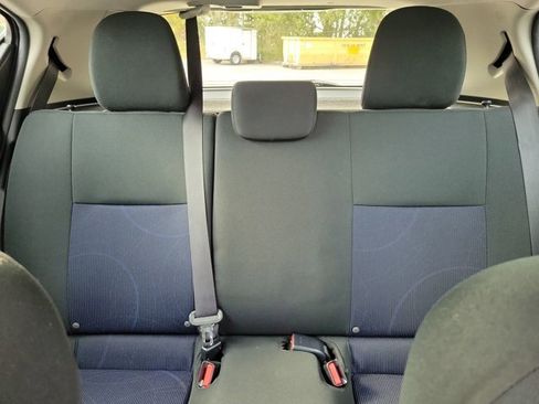 Used 2016 Toyota Prius C Two image 5